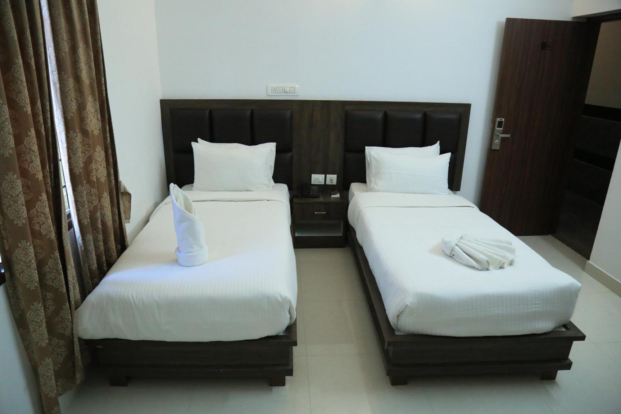 Christian Guest House Vellore Exterior photo